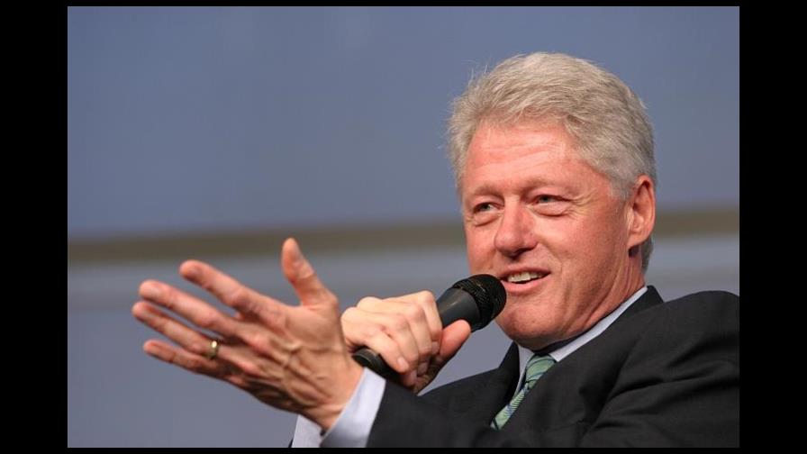 Bill Clinton escribe libro sobre economía