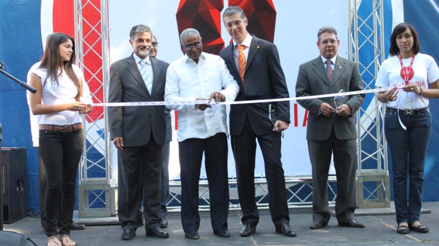 INTEC inaugura feria tecnológica Intecnología 2011