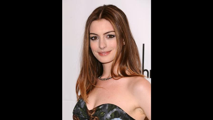 Anne Hathaway se entrena para el Oscar y el papel de Gatúbela