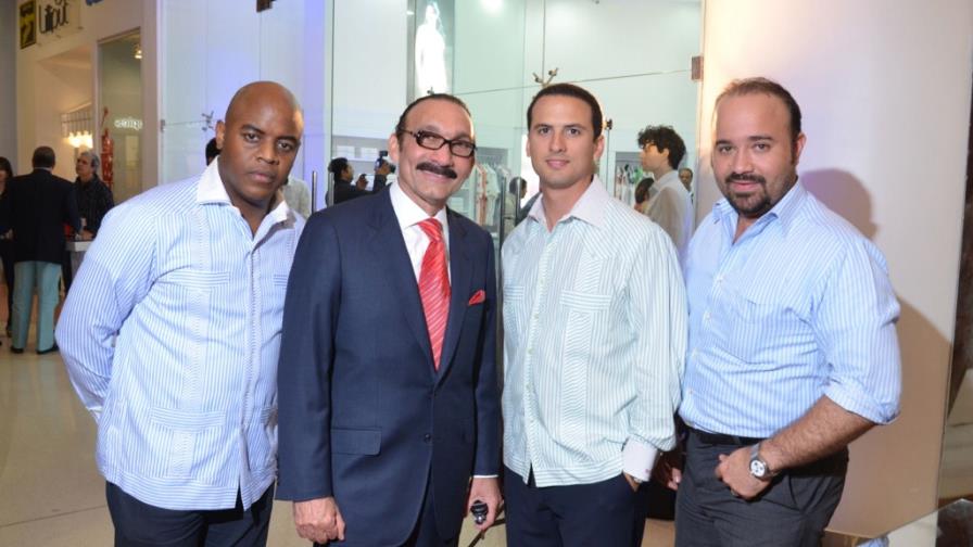 Arcadio Díaz abre su nueva tienda