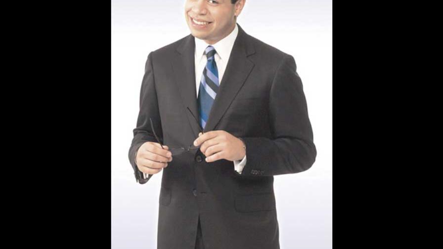 Roberto Ángel Salcedo conducirá los Premios Casandra