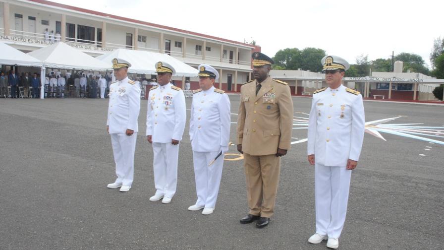 MdeG celebra día de la Academia Naval MdeG celebra día de la Academia Naval