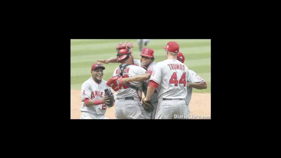 Ervin Santana, el primer dominicano que tira un no hitter, pero con run