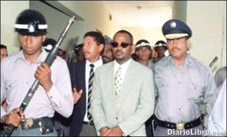 La narco-amistad con los hombres de uniforme