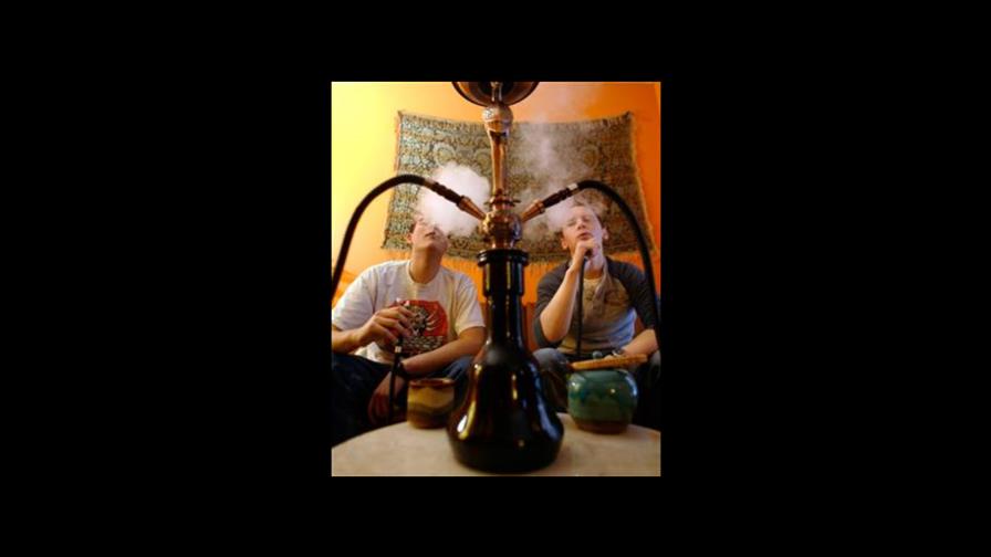 Presidente DNCD aboga por prohibición de hookah