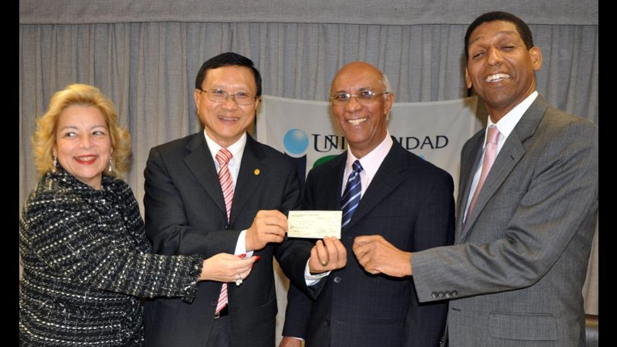 Gobierno de Taiwán dona US$1 millones a Universidad ISA