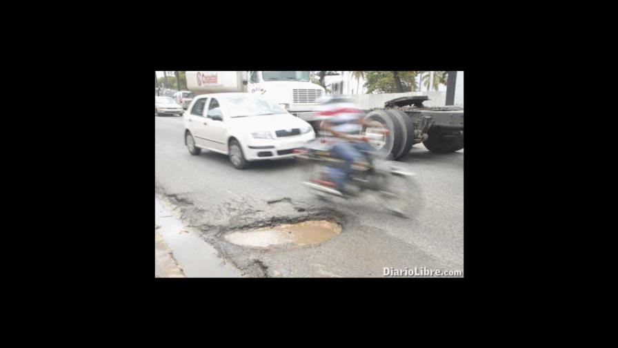 El Malecón sin iluminación y deteriorado... otra vez