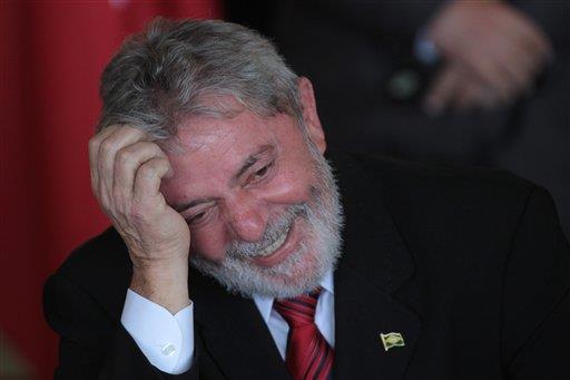 Médico dice Lula está de muy buen humor