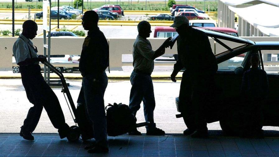 Pawa Dominicana y Acerca suspenden sus operaciones por deudas Pawa Dominicana y Acerca suspenden sus operaciones por deudas