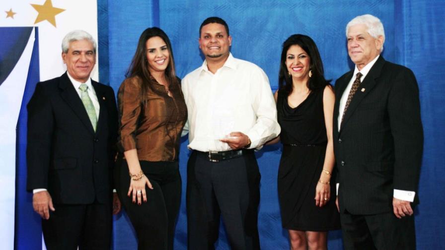 Asociación Cibao premia la Excelencia y la Antigüedad