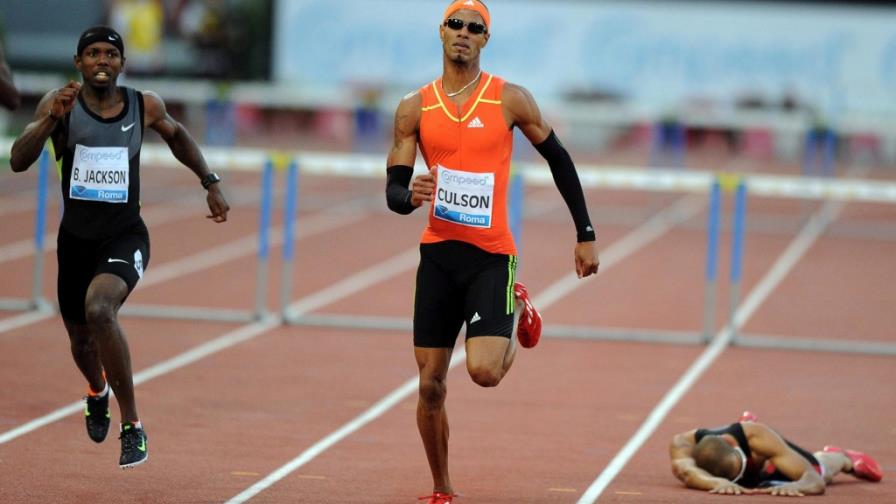 Félix Sánchez se cae en la Golden Gala