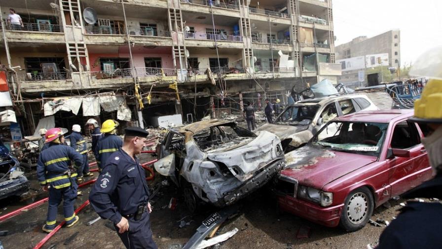 Coches bombas en Bagdad dejan una veintena de muertos Coches bombas en Bagdad dejan una veintena de muertos