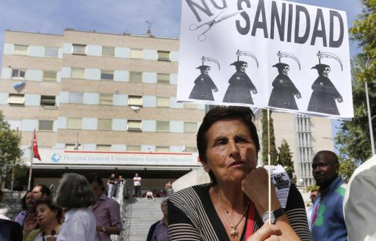 Protesta contra el apartheid sanitario de inmigrantes sin papeles en España Protesta contra el apartheid sanitario de inmigrantes sin papeles en España