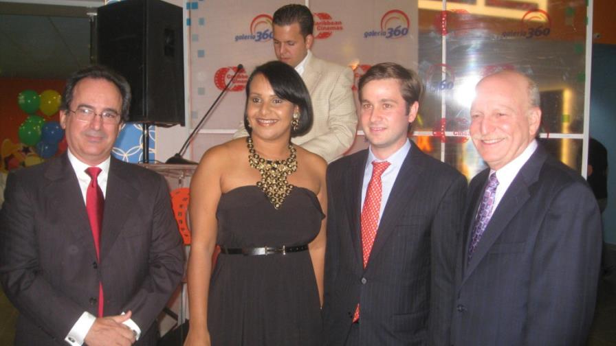 Caribbean Cinemas inauguró cine con salas HD