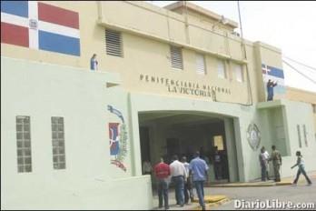 DNCD y Policía Nacional hallan drogas en cárcel La Victoria