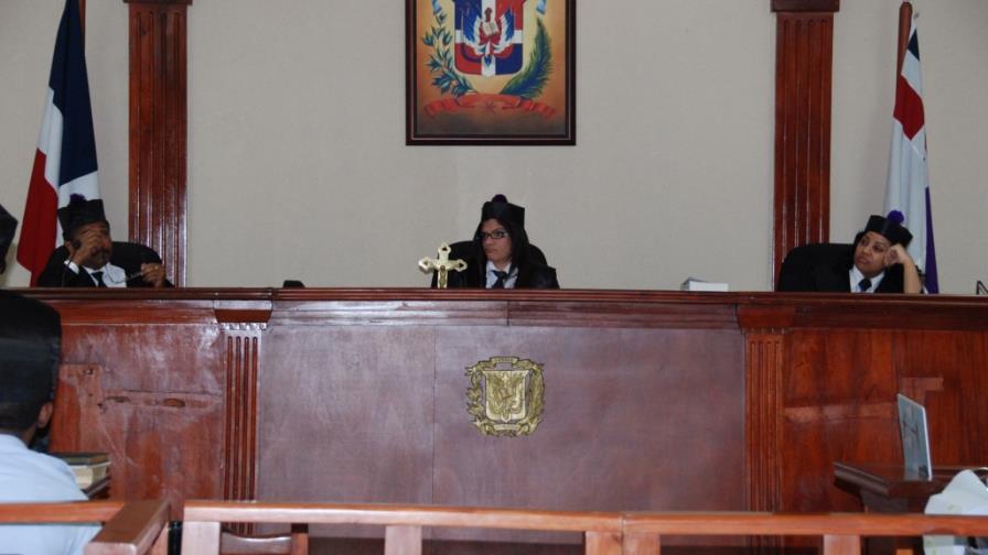 Recibe 20 años por quemar a una mujer