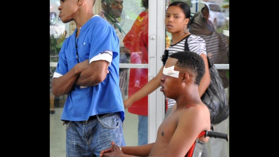 Pacientes se quejan en el Cabral y Báez