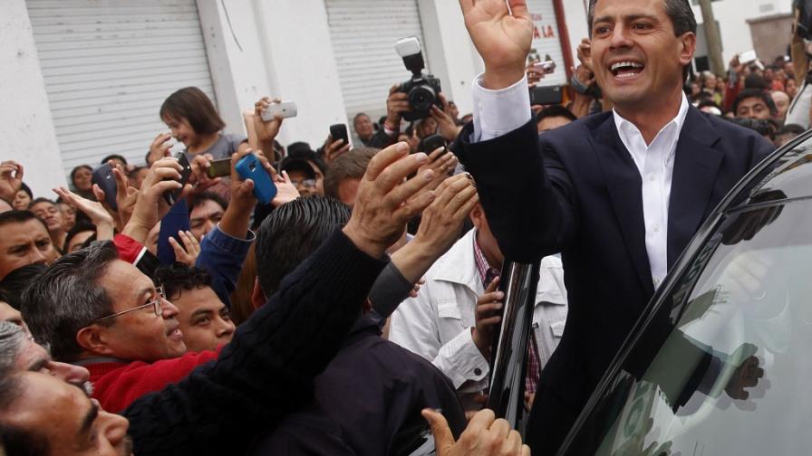 Sondeos dan ganador a Peña Nieto en México