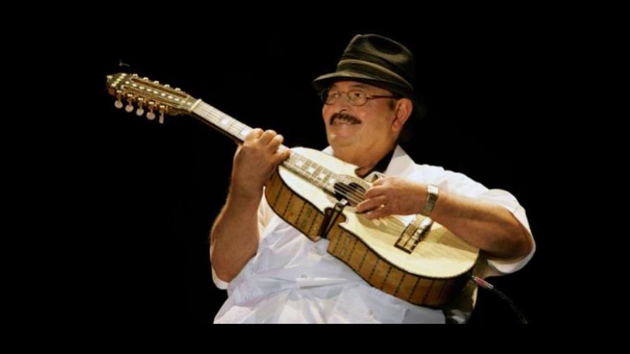 Muere el guitarrista puertorriqueño Yomo Toro