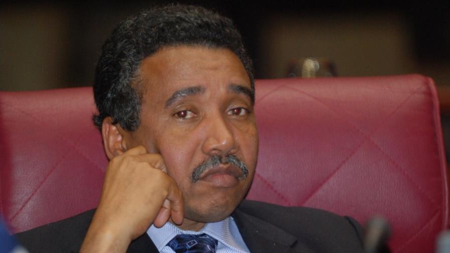 Enfrentamiento por caso Félix Bautista divide analistas