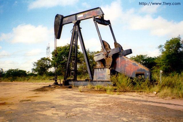 El petróleo de Texas baja más de dos dólares el barril