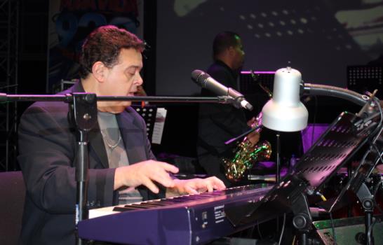 Richie Ray y Bobby Cruz ponen a gozar asistentes a Alaba con Tó