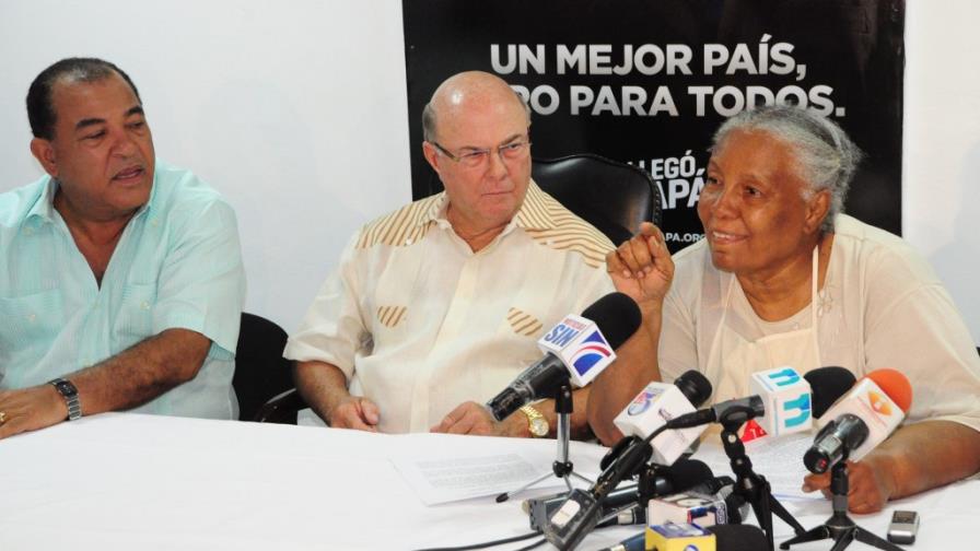 Asociación de trabajadoras domésticas respalda a Hipólito Mejía