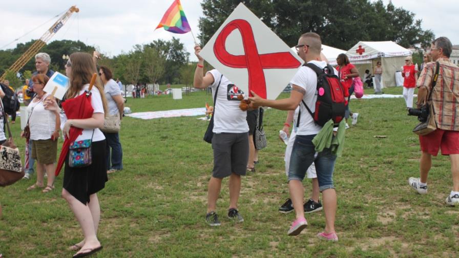 Hombre, gay y VIH positivo