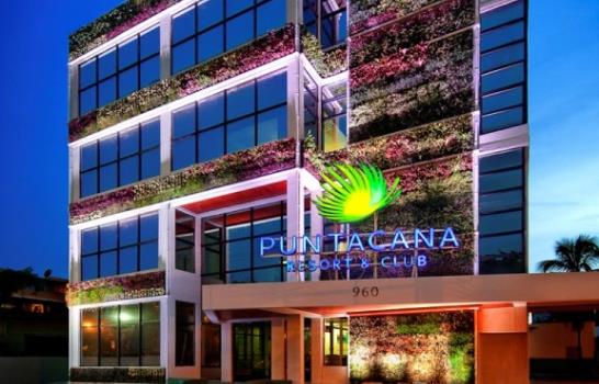 Paredes ecológicas invaden la ciudad