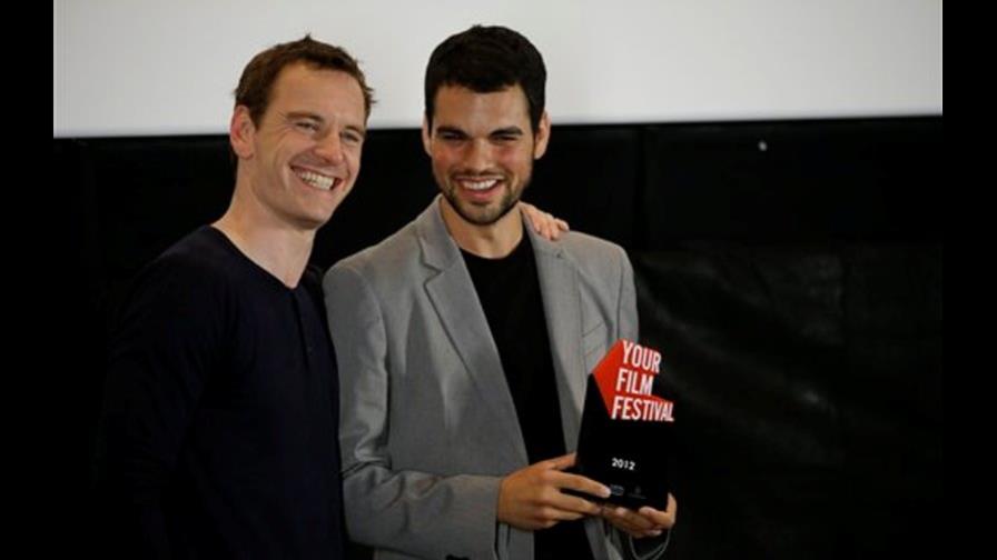Director español gana festival de cine en YouTube