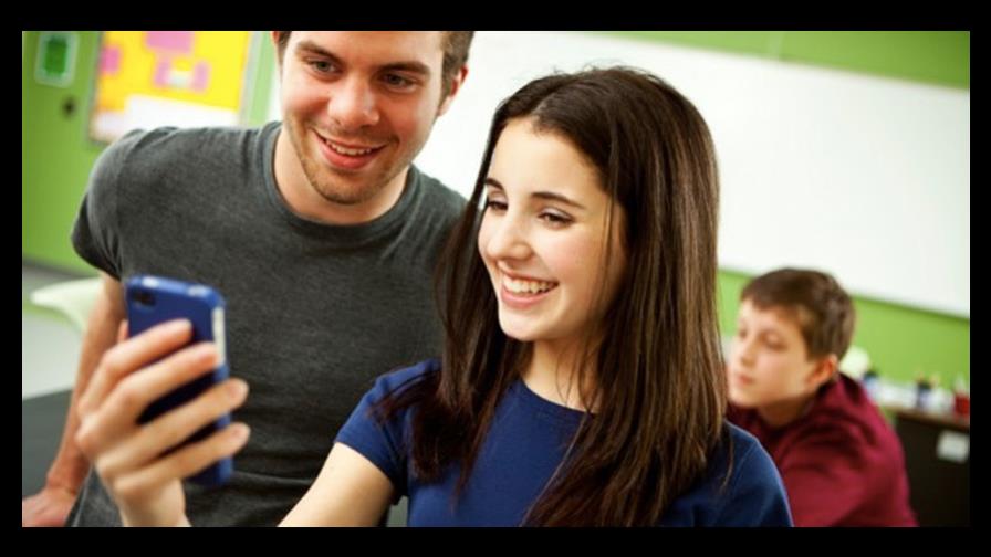 ¿Un teléfono inteligente puede mejorar las calificaciones de tu hijo? ¿Un teléfono inteligente puede mejorar las calificaciones de tu hijo?