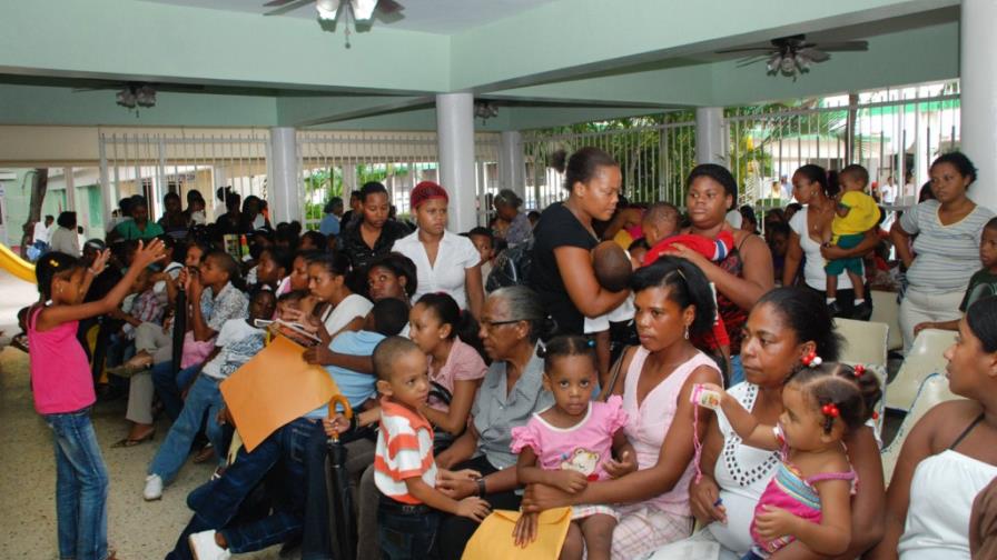 Casos de dengue desbordan la capacidad de hospitales
