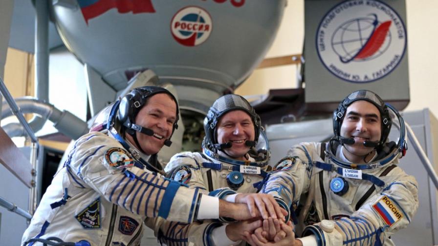 Moverán estación espacial para evitar escombros Moverán estación espacial para evitar escombros