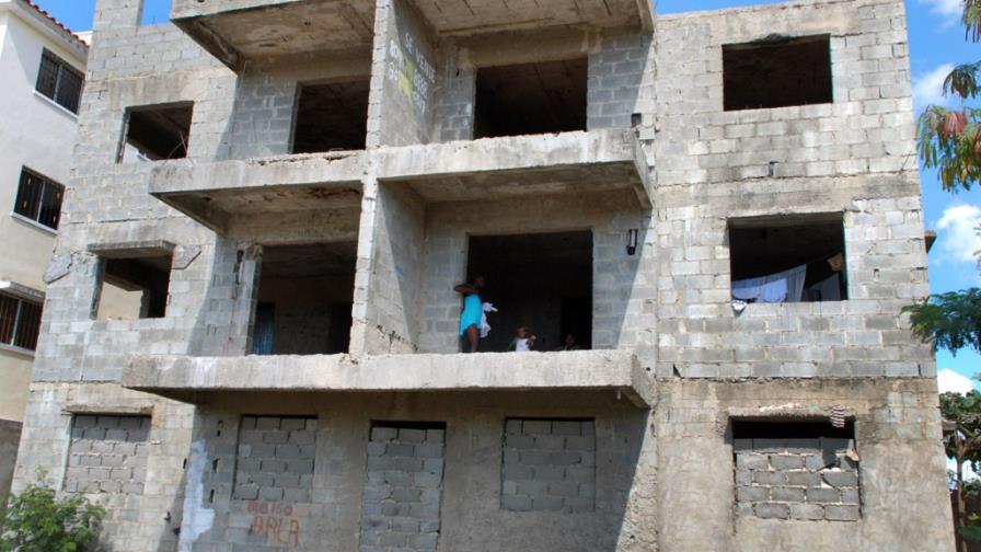 Estiman déficits fiscales 5 años en $368,000 millones