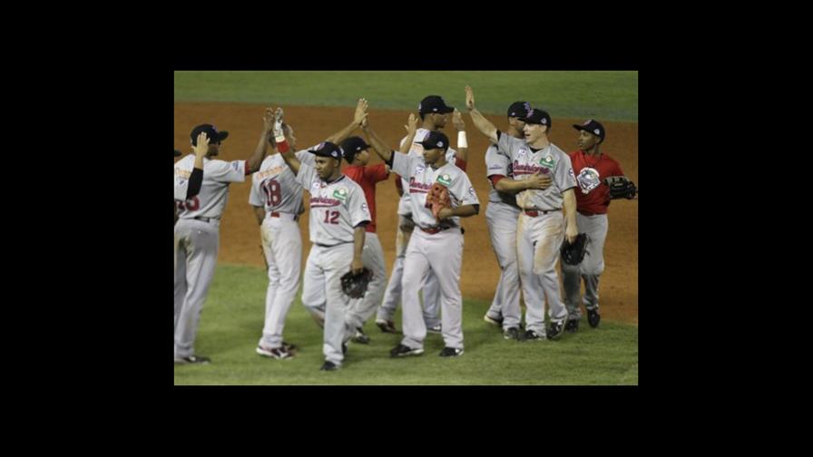 Dominicana toma ventaja 2-0 en Serie del Caribe
