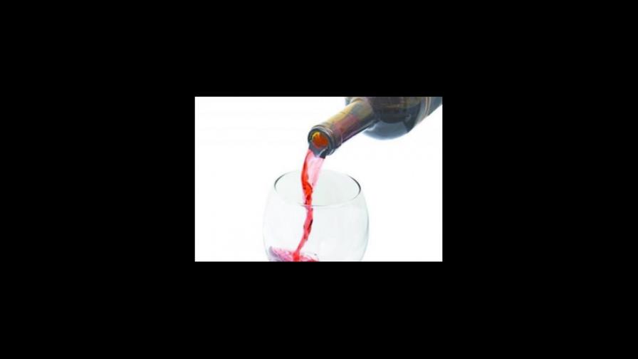 Del vino es saludable hasta el alcohol, según estudio