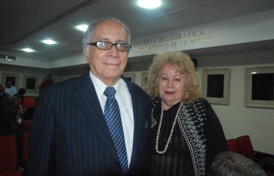 Miguel Reyes, Premio Nacional Feria del Libro León Jimenes 2012