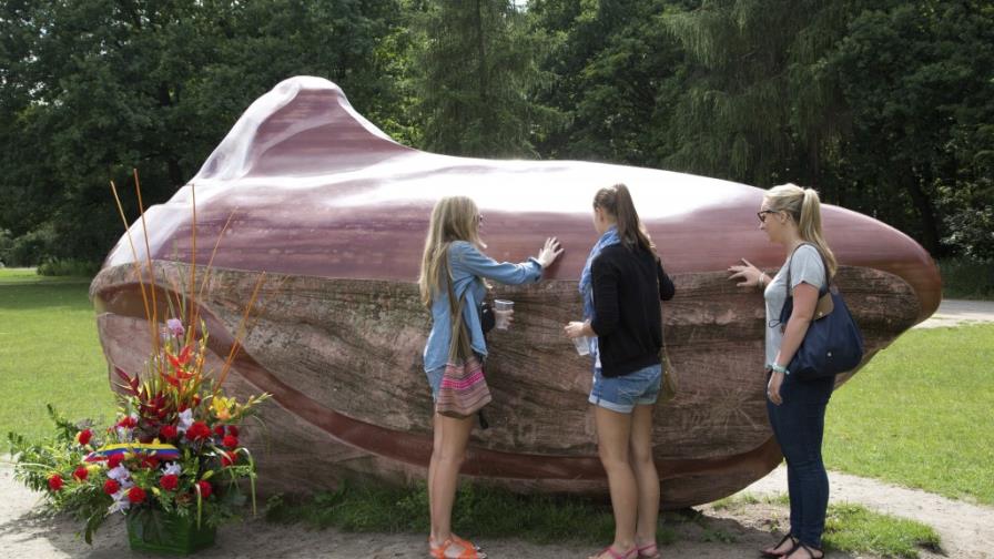 La Abuela Kueka: el conflicto por una piedra sagrada y símbolo del amor