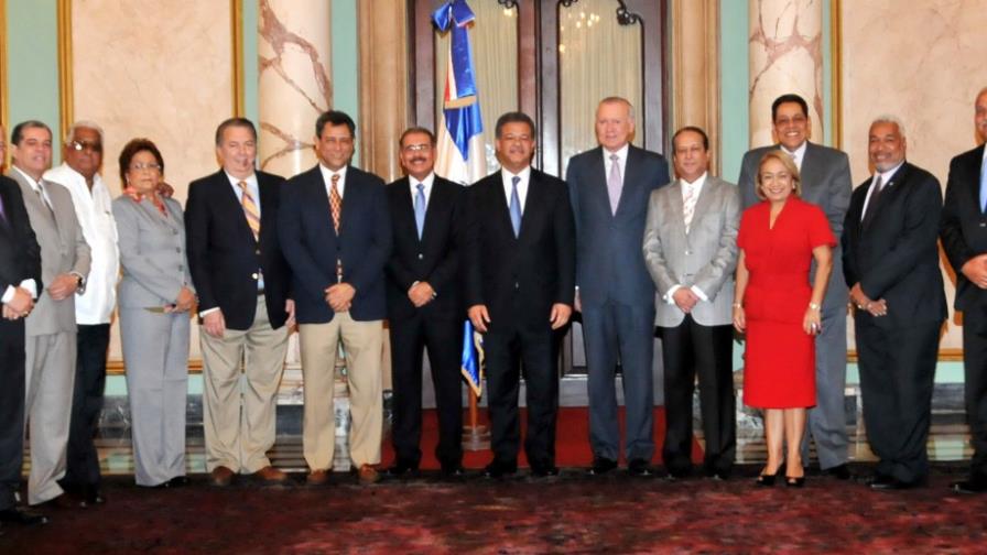 El CP del PLD reitera su apoyo a Danilo Medina