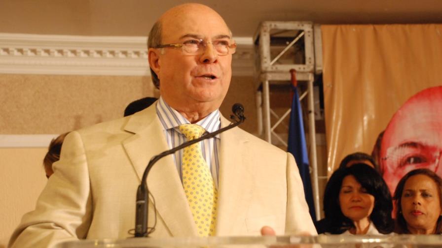 Grupo HM se reúne; busca opiniones sobre crisis PRD