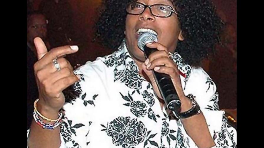 Sergio presenta Este merengue tiene su historia