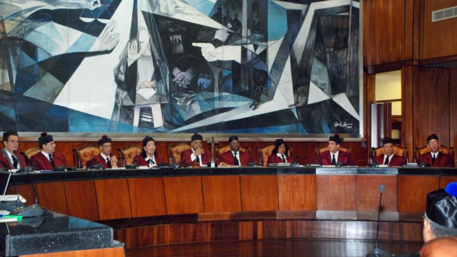 Tribunal Constitucional reconoce posesión pacífica e ininterrumpida de propiedad Tribunal Constitucional reconoce posesión pacífica e ininterrumpida de propiedad