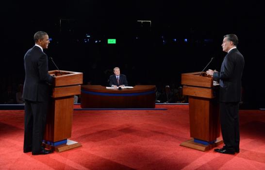 Empieza debate entre Obama y Romney