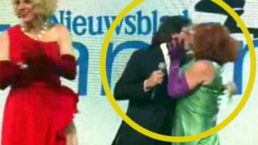 Un travesti besa en un gala de televisión en directo al primer ministro belga