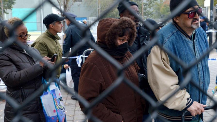 Realojamiento de damnificados complica recuperación de Nueva York