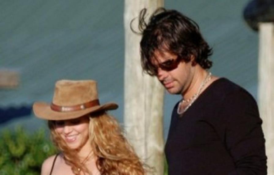 El ex de Shakira le reclama US$100 millones por encumbrarla a la fama