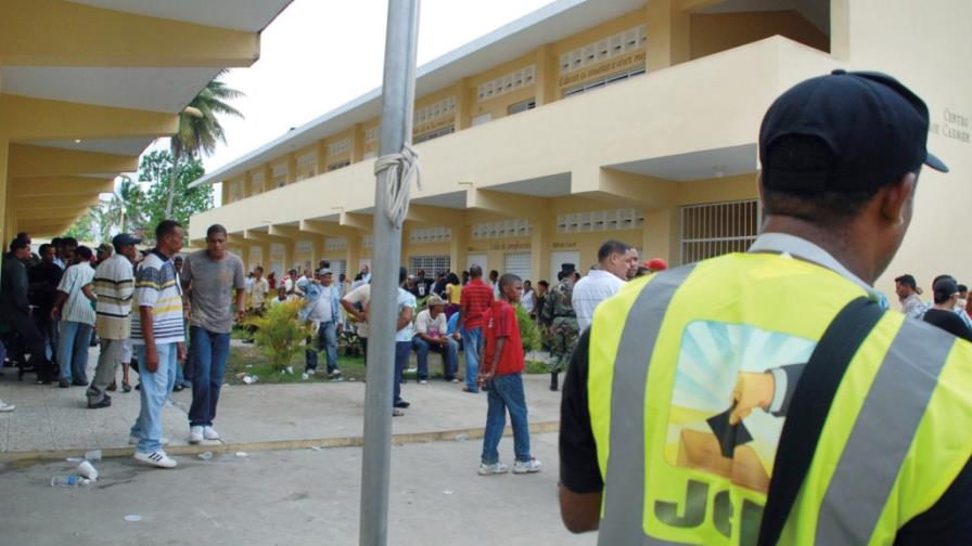 Elecciones del 2012 tendrán un costo de RD$3,400 millones Elecciones del 2012 tendrán un costo de RD$3,400 millones