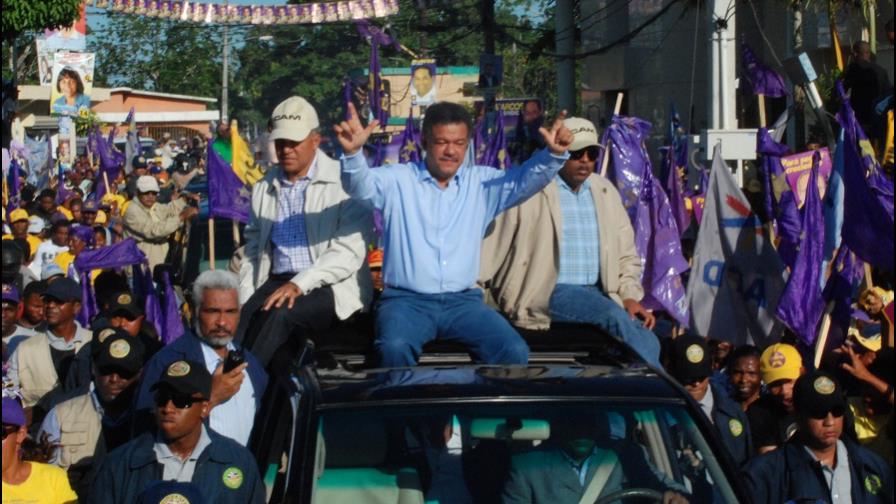 Presidente Fernández recorrerá calles de Santo Domingo Este