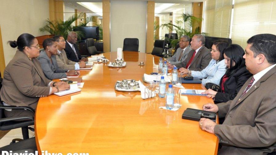 Bengoa se reúne con autoridades de Haití