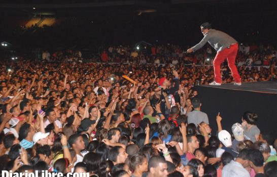 Fusiones y descarga urbana en el concierto Planet Pit en el Olímpico Fusiones y descarga urbana en el concierto Planet Pit en el Olímpico